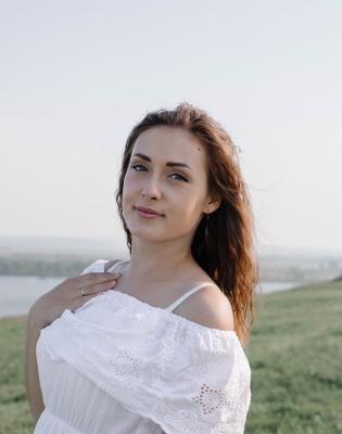 Profile picture for user Aleksandra